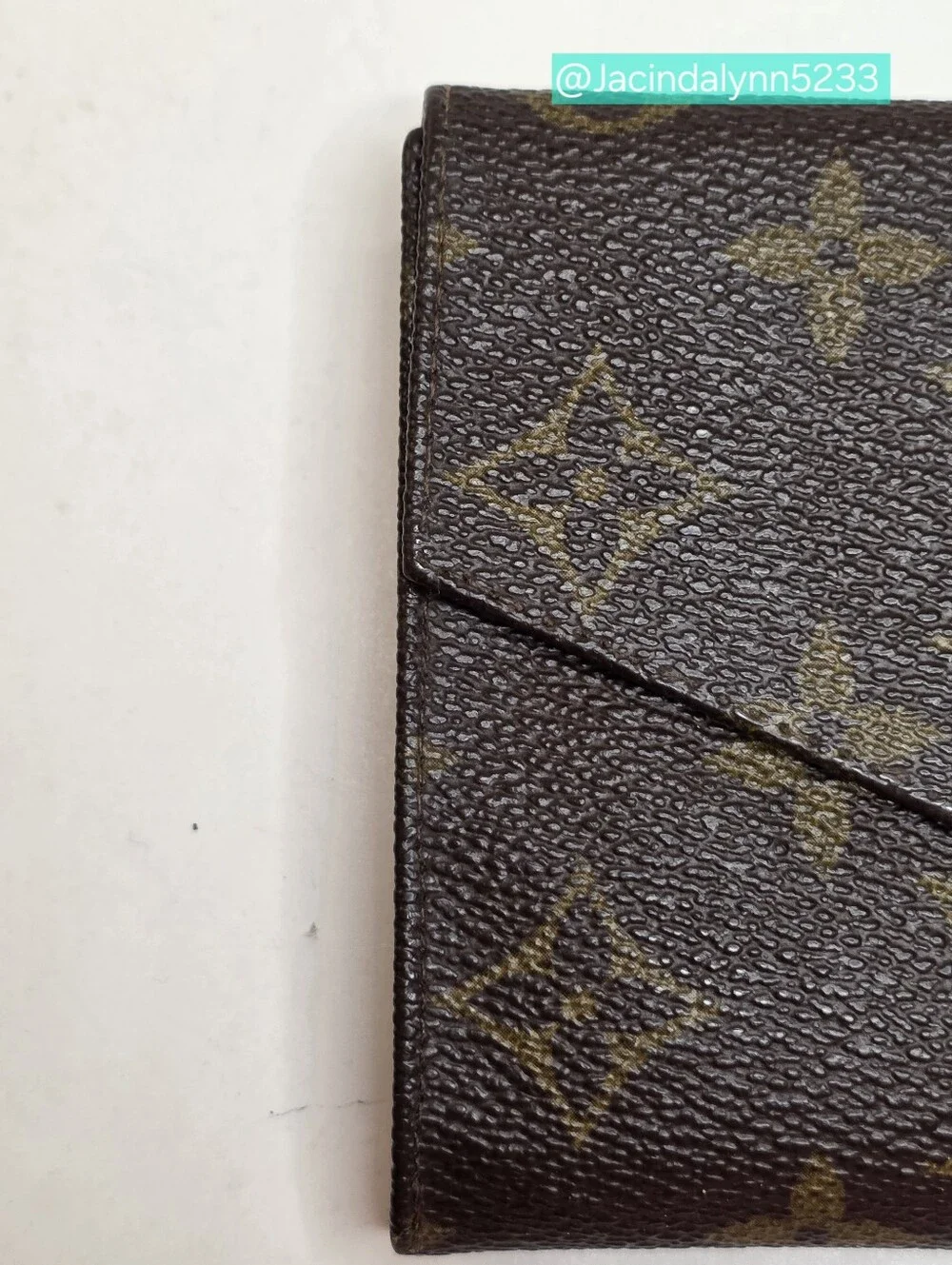 Louis Vuitton Wallet Brown Signature LV Monogram Vintage Elise Compact Card Case